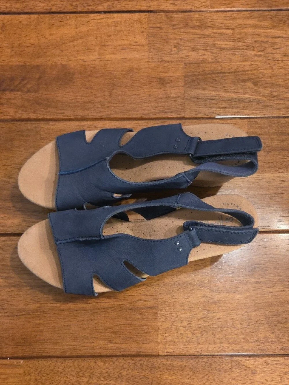 Clarks navy leather